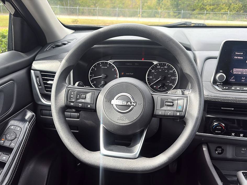 Certified 2024 Nissan Rogue SV AWD/4WD image 30