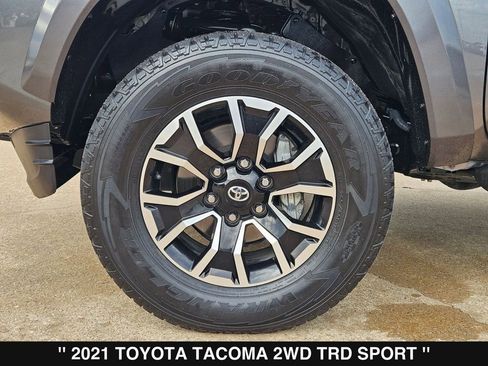 Used 2021 Toyota Tacoma TRD Sport w/ Technology Package RWD image 34