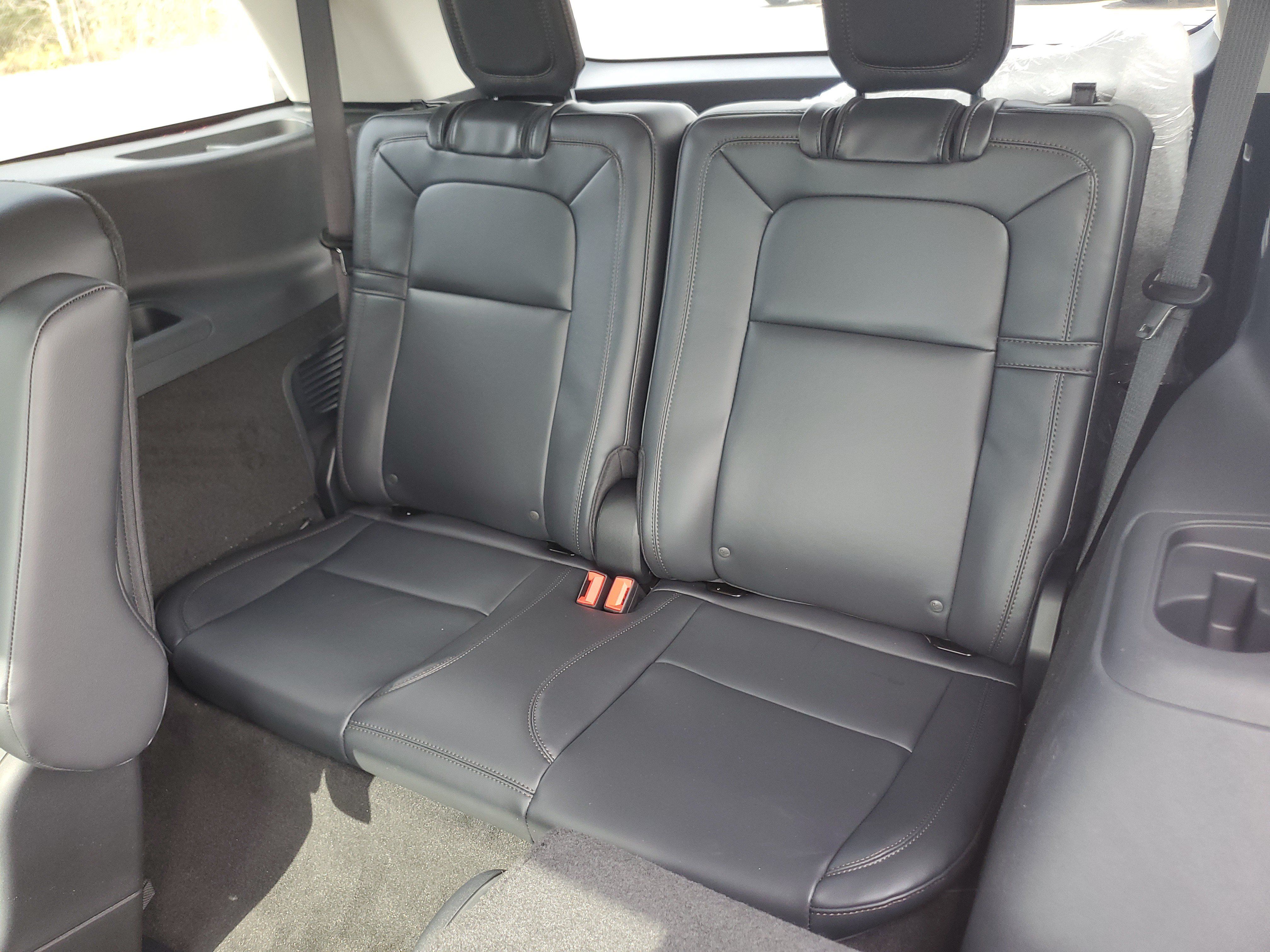 New 2027 Lincoln Aviator Reserve w/ Jet Appearance Package AWD/4WD image 26