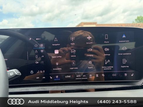 Certified 2025 Audi Q6 e-tron Premium Plus w/ Premium Plus AWD/4WD image 25