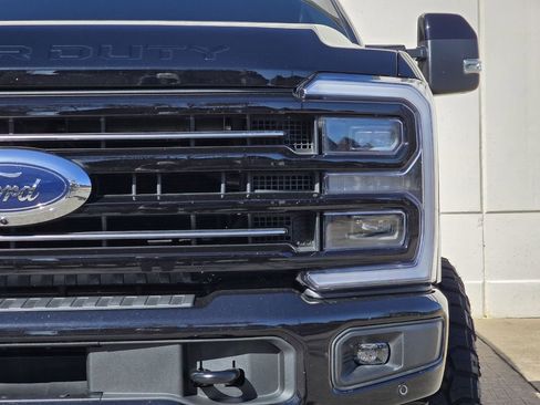 Used 2025 Ford F250 Platinum w/ Tremor Off-Road Package AWD/4WD image 46