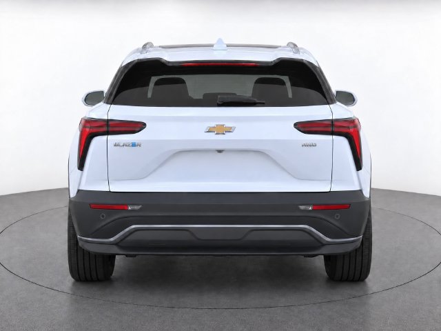 Used 2024 Chevrolet Blazer EV LT AWD/4WD image 5