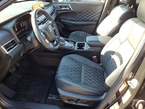 Used 2023 Mitsubishi Outlander SEL Black Edition image 11