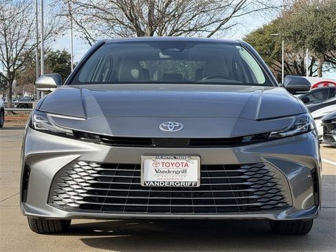 New 2026 Toyota Camry XLE image 8