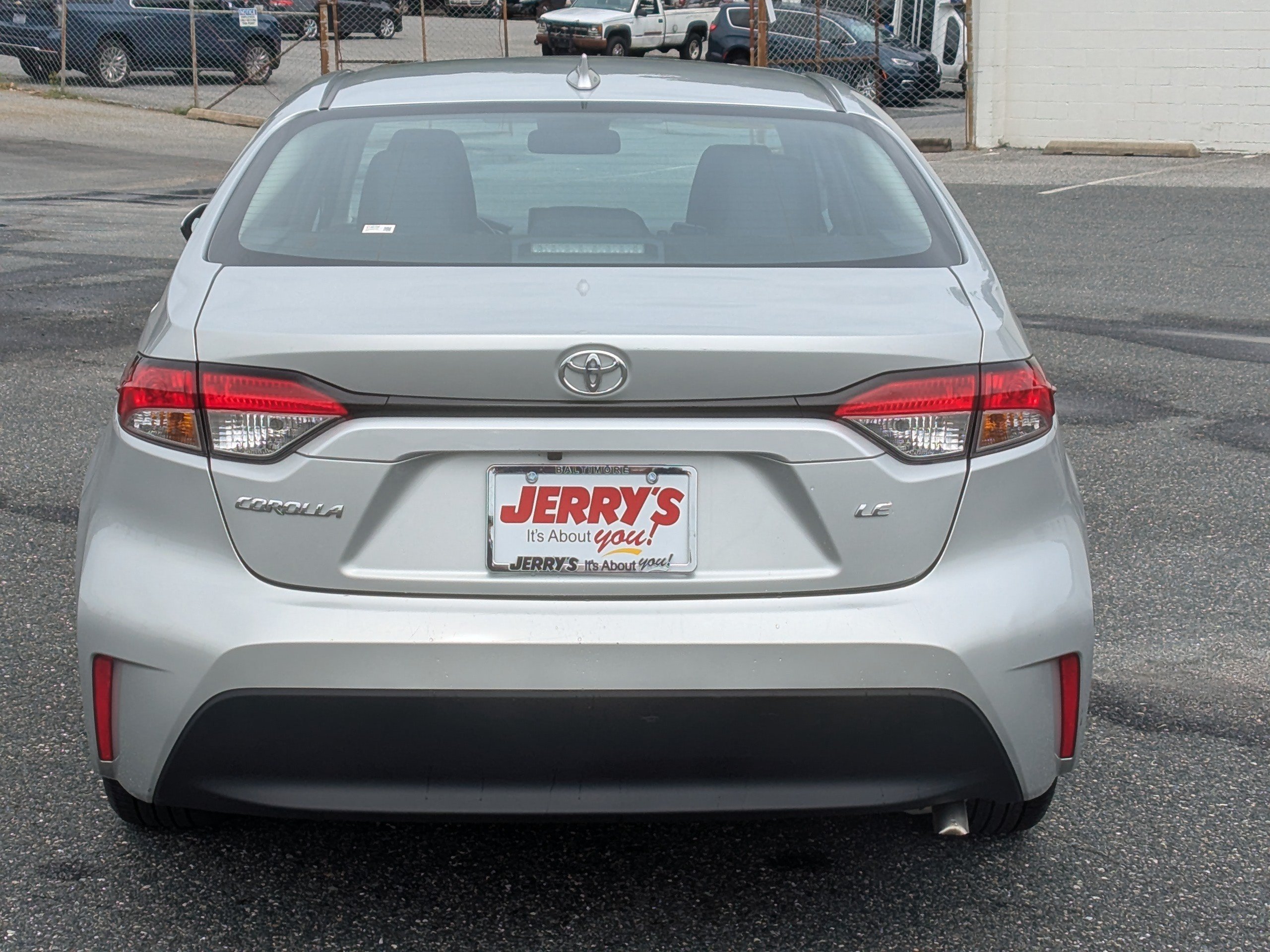 Used 2024 Toyota Corolla LE FWD image 7