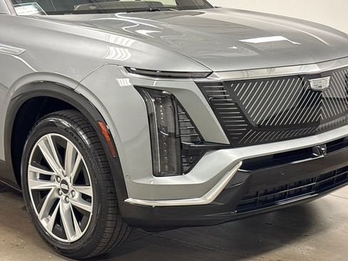 New 2026 Cadillac Vistiq Luxury image 4