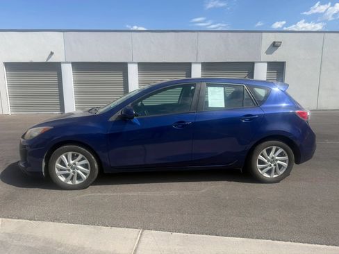 Used 2013 MAZDA MAZDA3 i Touring FWD image 3