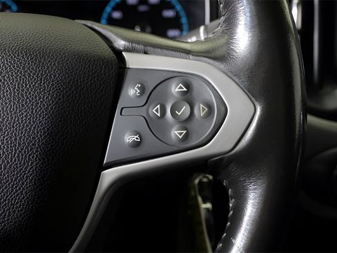 Used 2019 Chevrolet Colorado ZR2 image 16