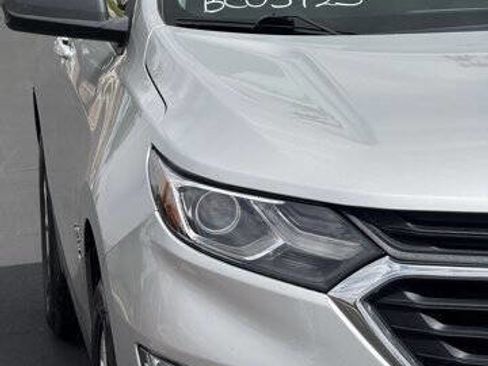 Used 2019 Chevrolet Equinox LS AWD/4WD image 24