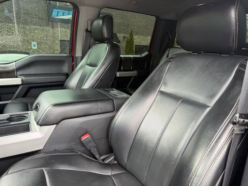 Used 2021 Ford F250 Lariat w/ Lariat Ultimate Package AWD/4WD image 15
