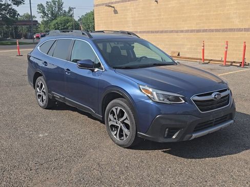 Used 2020 Subaru Outback Limited XT AWD/4WD image 3