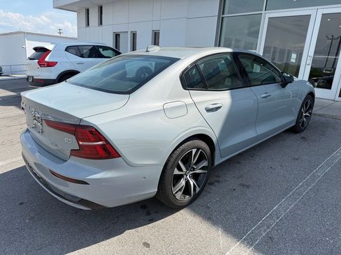 Used 2024 Volvo S60 B5 Plus FWD image 3