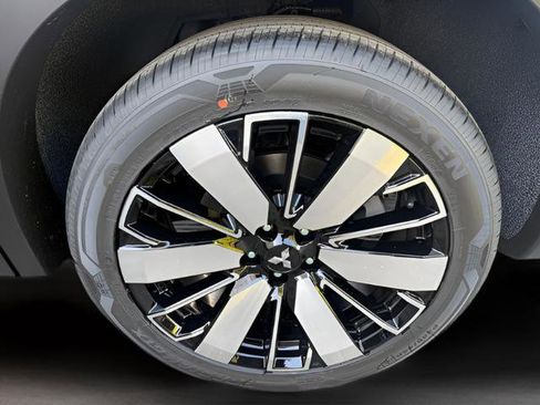 New 2026 Mitsubishi Outlander SE image 35