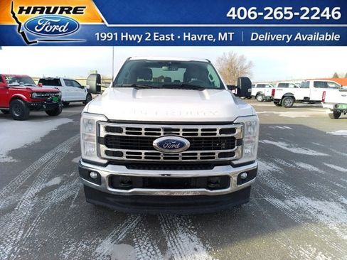 Used 2023 Ford F250 XLT w/ FX4 Off-Road Package image 10