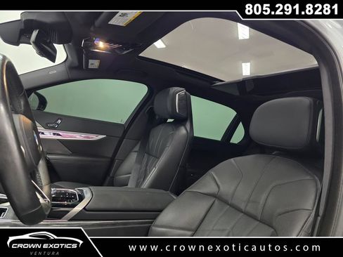 Used 2023 BMW 760i xDrive w/ Executive Package AWD/4WD image 29