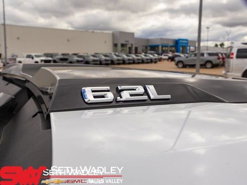 New 2025 Chevrolet Silverado 1500 LT Trail Boss w/ Convenience Package II AWD/4WD image 18