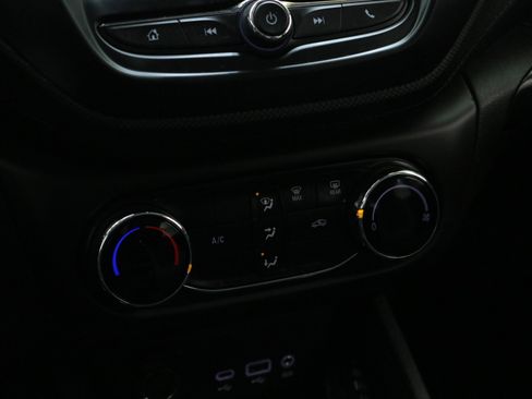 Used 2023 Chevrolet TrailBlazer LS image 19