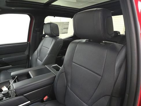 New 2025 Toyota Tundra Platinum AWD/4WD image 21