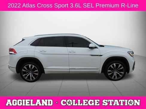 Used 2022 Volkswagen Atlas Cross Sport SEL Premium R-Line AWD/4WD image 2
