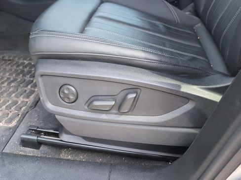 Used 2023 Audi Q5 2.0T Premium Plus w/ Premium Plus Package image 19