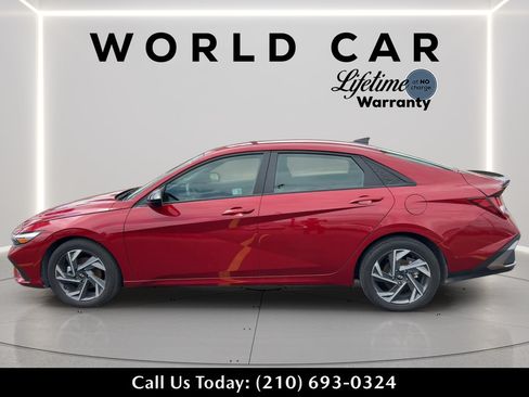 Used 2025 Hyundai Elantra Sport FWD image 6