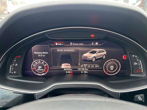 Used 2017 Audi Q7 3.0T Premium Plus w/ Premium Plus Package image 19