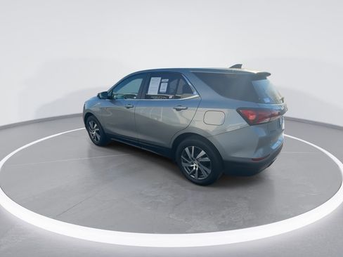 Used 2024 Chevrolet Equinox LT image 6