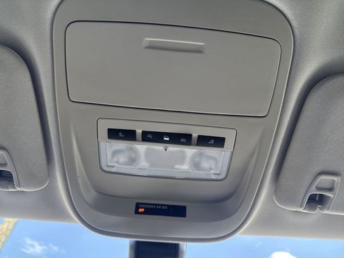 Used 2018 Chevrolet Colorado LT RWD image 29