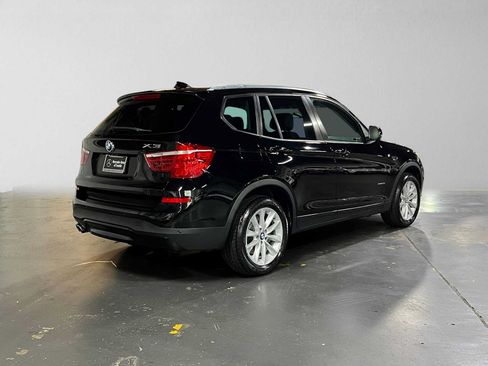 Used 2017 BMW X3 xDrive28i AWD/4WD image 3