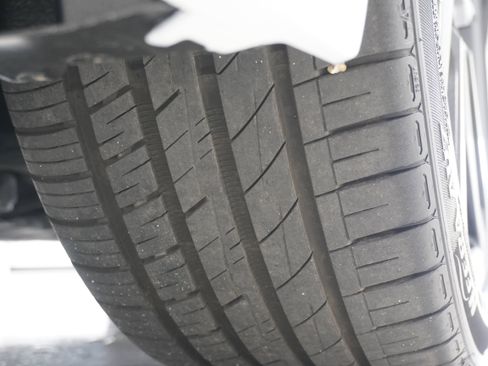 Used 2018 Toyota Camry XSE image 29