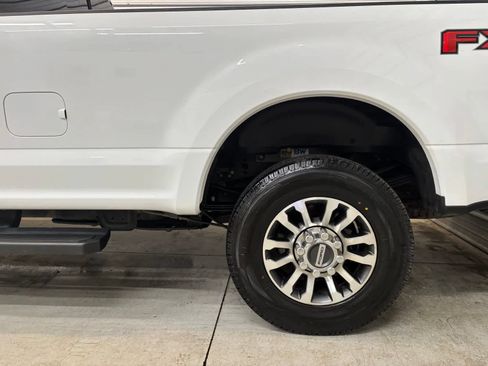 Used 2022 Ford F350 Lariat w/ Lariat Ultimate Package AWD/4WD image 6