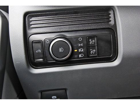 Used 2025 Ford F250 XLT w/ FX4 Off-Road Package image 22