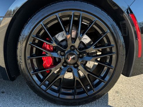 Used 2014 Chevrolet Corvette Stingray Convertible w/ 3LT Preferred Equipment Group image 13