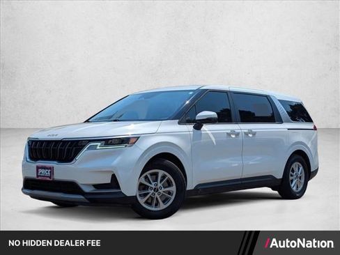Used 2022 Kia Carnival LX FWD image 1