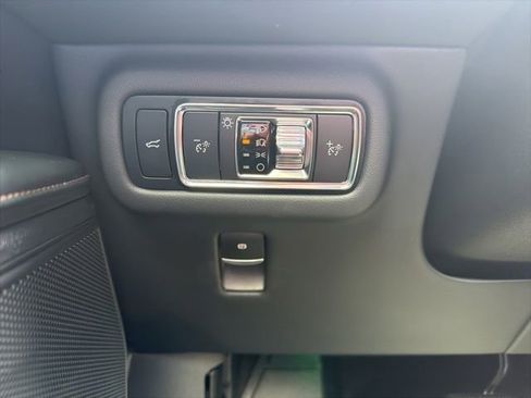 Certified 2024 Lincoln Nautilus Reserve w/ Jet Appearance Package (87T) AWD/4WD image 24