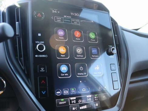 Used 2025 Subaru Crosstrek 2.5i Limited w/ Crosstrek Mirror Package image 29