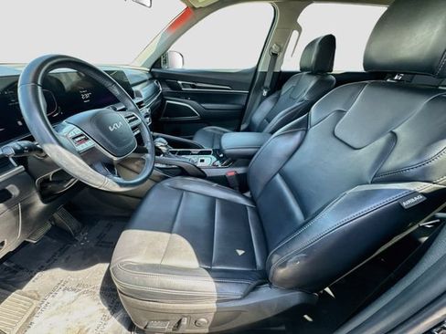 Used 2024 Kia Telluride S FWD image 21