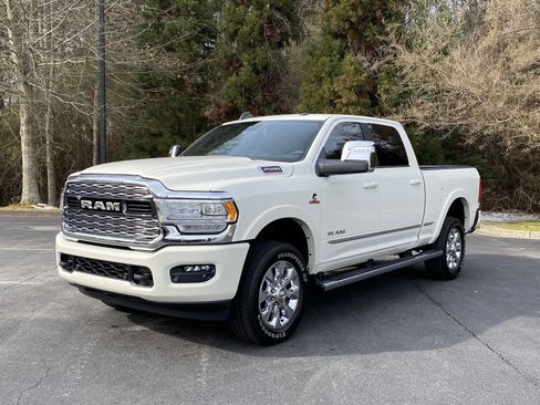 Used 2023 RAM 2500 Limited image 5