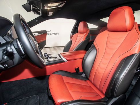 Used 2023 BMW M850i xDrive Coupe image 13