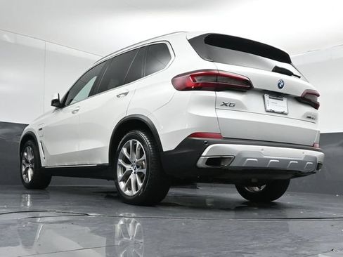 Used 2022 BMW X5 xDrive45e AWD/4WD image 43