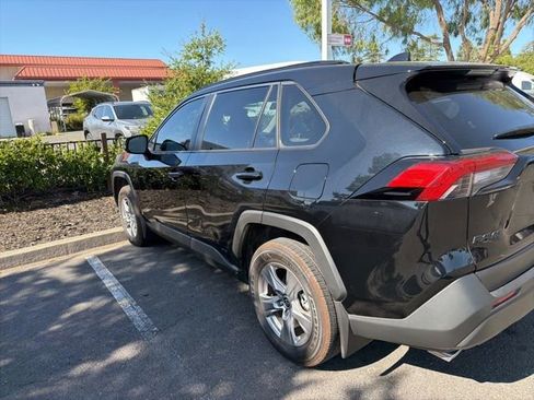 Used 2025 Toyota RAV4 XLE w/ Convenience Package AWD/4WD image 8