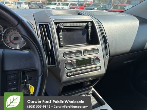 Used 2009 Ford Edge Sport image 18