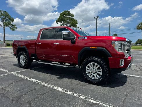Used 2021 GMC Sierra 2500 Denali w/ Technology Package AWD/4WD image 4