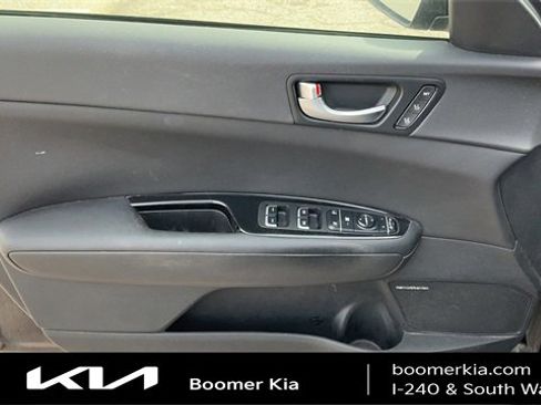 Used 2017 Kia Optima EX w/ Technology Package image 15