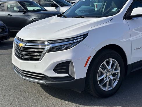 Used 2024 Chevrolet Equinox LT image 36