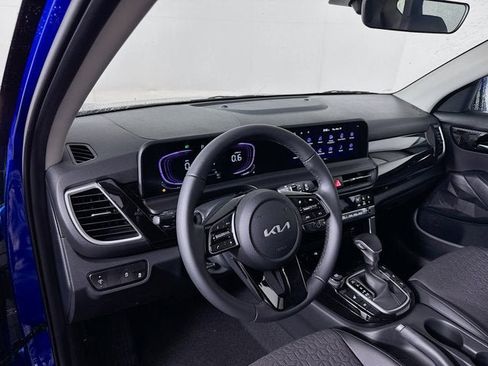 New 2026 Kia Seltos S image 9