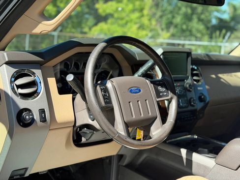 Used 2016 Ford F350 Lariat w/ Lariat Ultimate Package AWD/4WD image 11