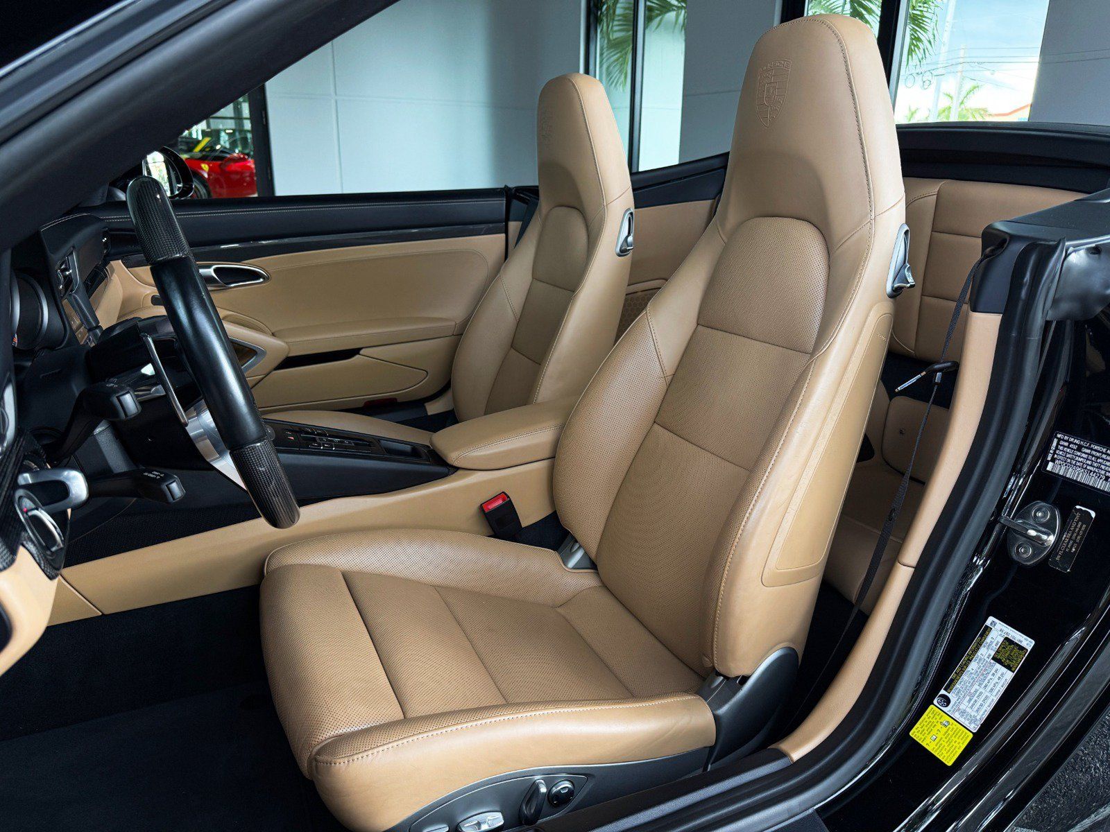 Used 2019 Porsche 911 4 Cabriolet AWD/4WD image 24