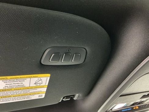 Used 2025 Ford F150 Lariat image 24