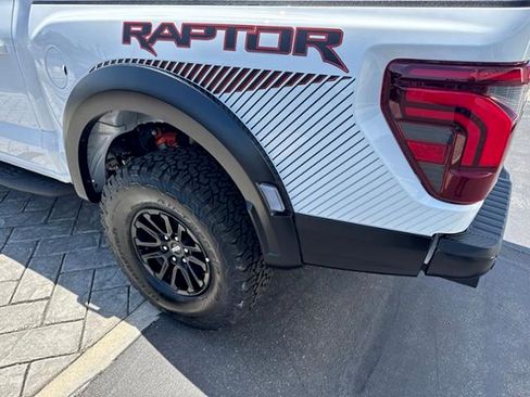 Used 2026 Ford F150 Raptor AWD/4WD image 7